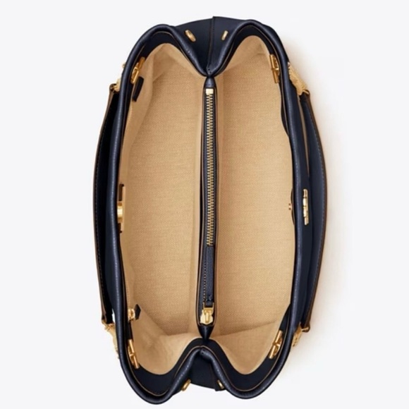 Tory Burch Dark Blue Shoulder Bag with Gold Chains - Picture 3 of 10